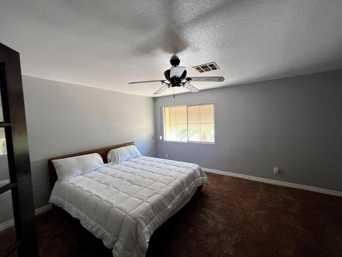 Сasa de vacaciones Big 4 Bedroom With A Pool