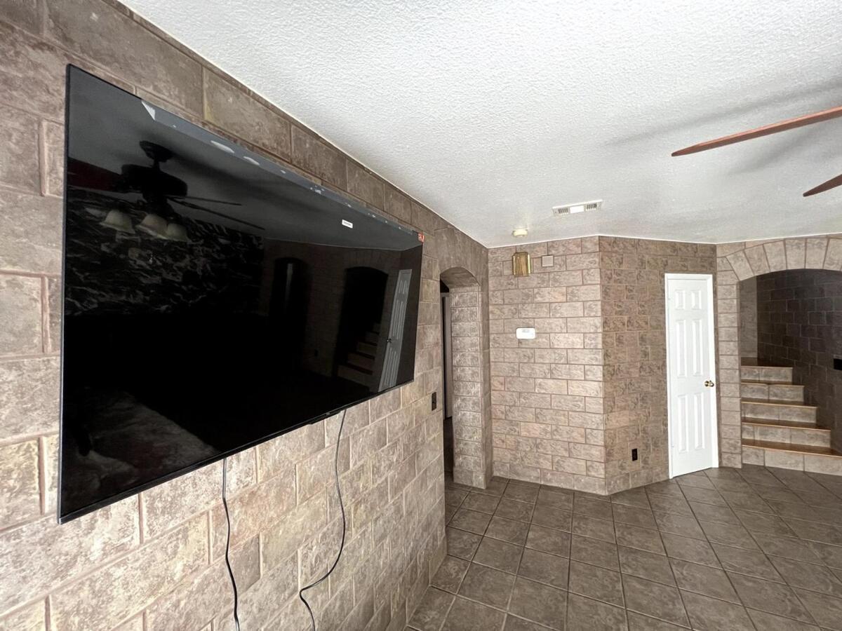 Big 4 Bedroom With A Pool * Las Vegas